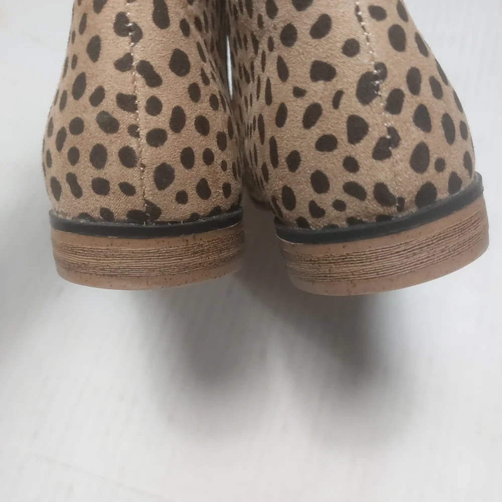 Cat & Jack Leopard Print Ankle Boots Size 4 NWNT
